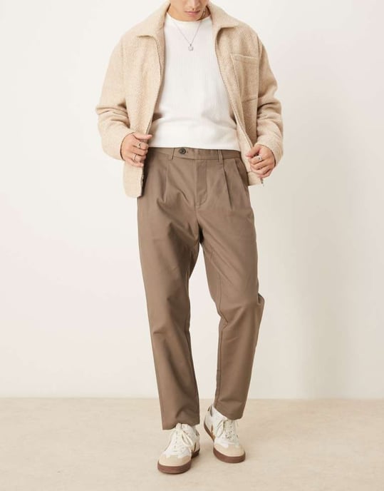 Selected tapered adam pleated trouser in tan - Image 2