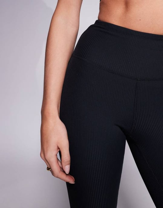 4505 Petite soft touch rib slim kick yoga legging in black - Image 3