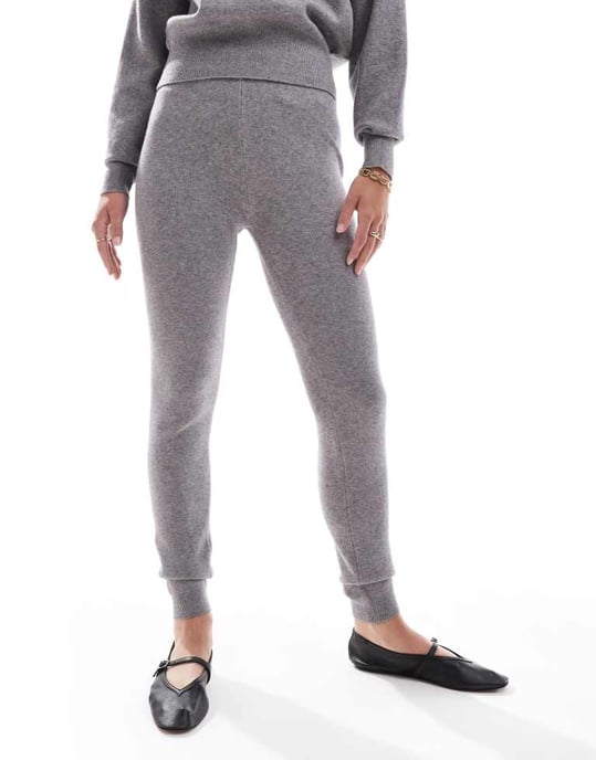 ASOS DESIGN knitted legging co-ord in grey - Image 2