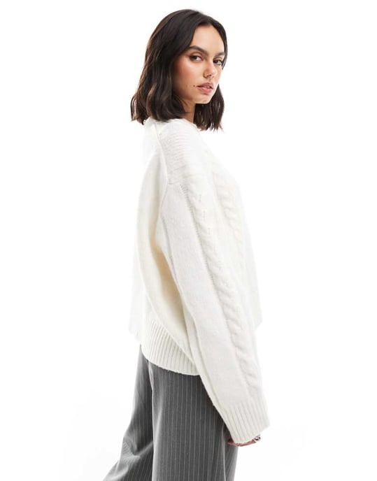 ASOS DESIGN cable crew neck jumper in cream - Image 3
