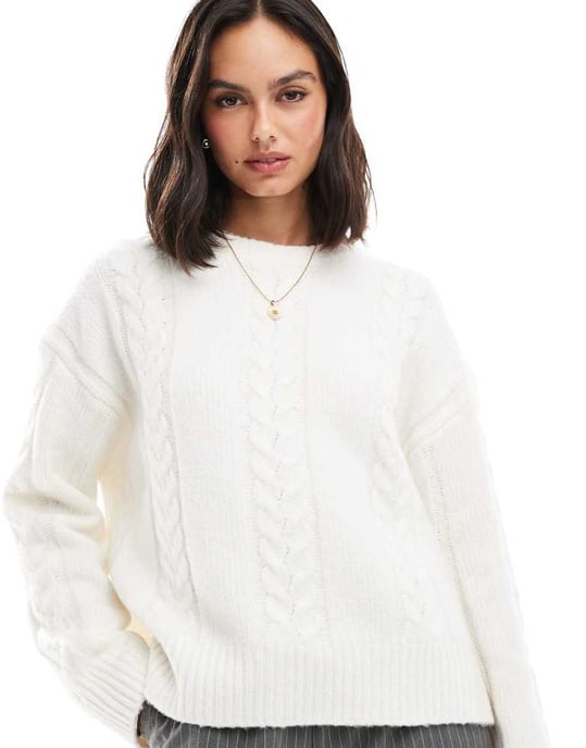 ASOS DESIGN cable crew neck jumper in cream - Image 4