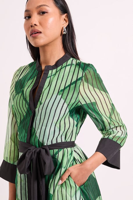 Belted Contrast Detail Collarless Shirt Dress - Image 2