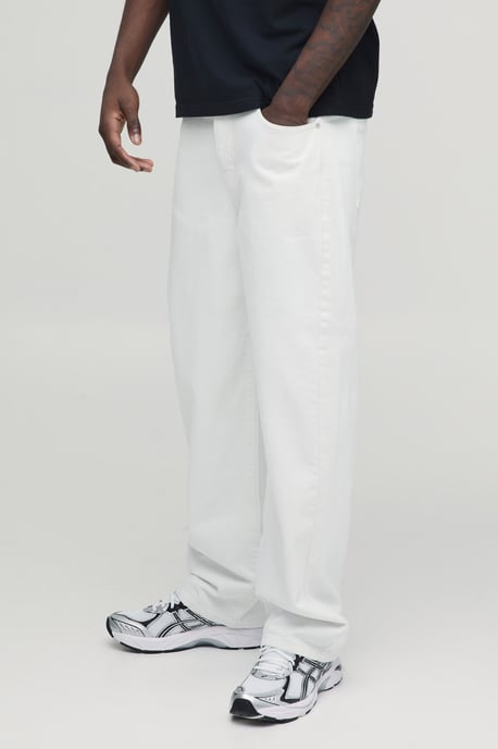 Basic Relaxed Fit Jeans - Image 1