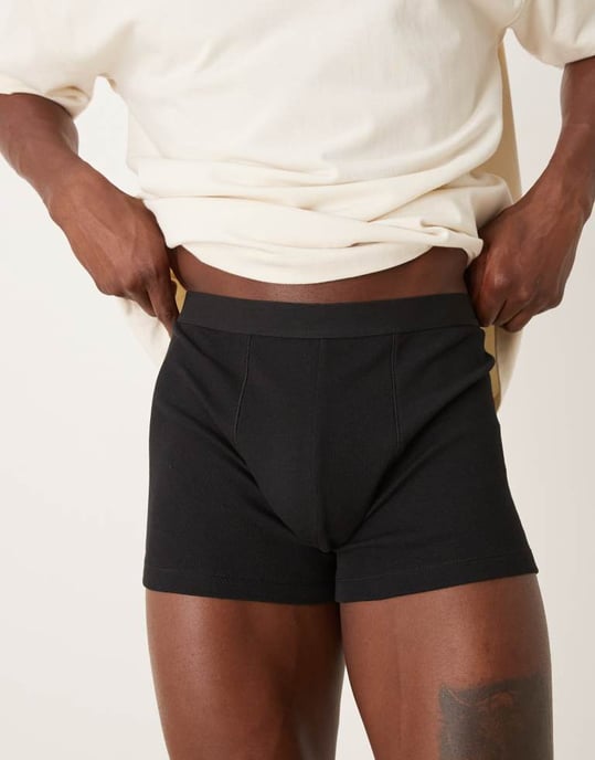 ASOS DESIGN capsule collection 2 pack trunks in black - Image 2