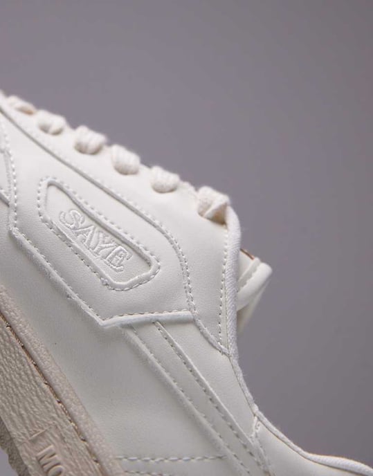 Saye unisex Modelo '89 trainers in off white - Image 4