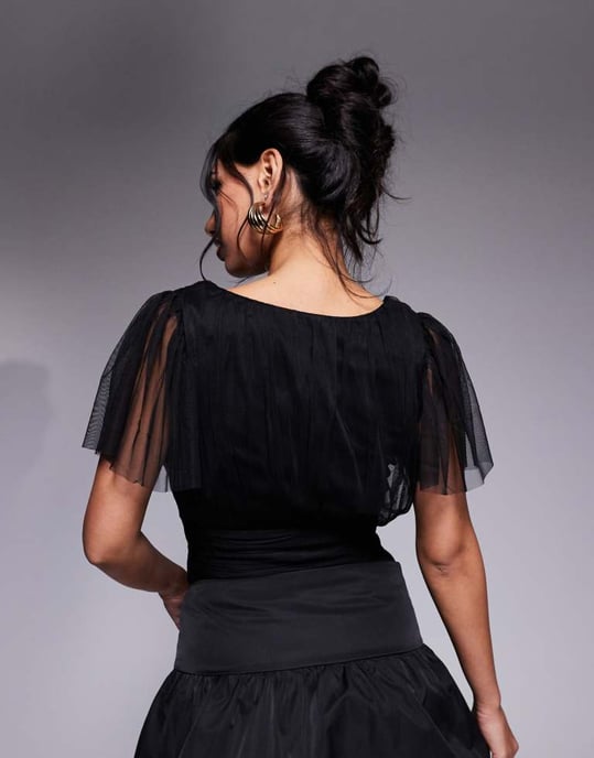 Lace & Beads flutter sleeve plunge bodysuit in black - Image 4