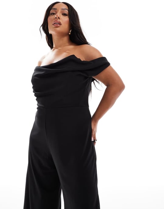 ASOS DESIGN Curve off shoulder structured neckline jumpsuit in black - Image 4