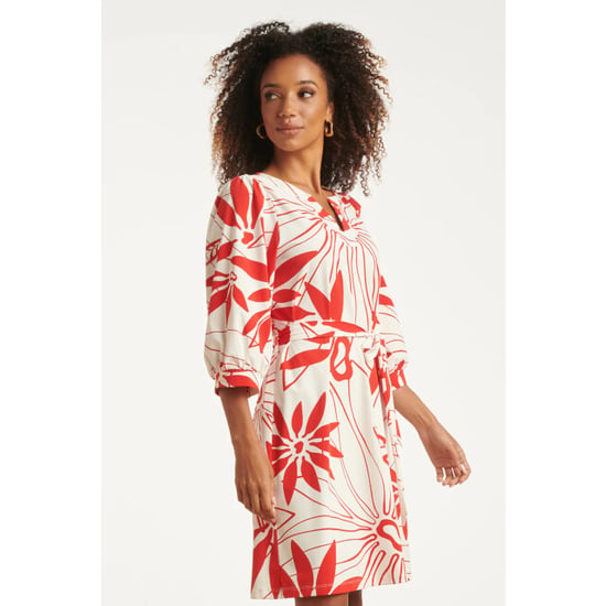 Smashed Lemon Jurk met rode bloemenprint in comfortabele travelstof | - Image 6