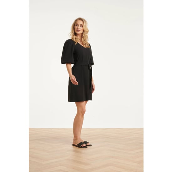 Smashed Lemon Korte travel kwaliteit v-hals jurk met ceintuur | - Image 6