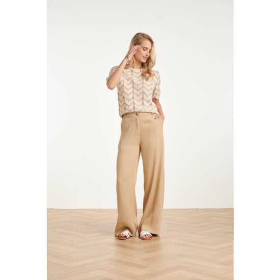 Smashed Lemon Luchtige wide leg broek in zandkleur – stijlvolle essentials | - Image 4