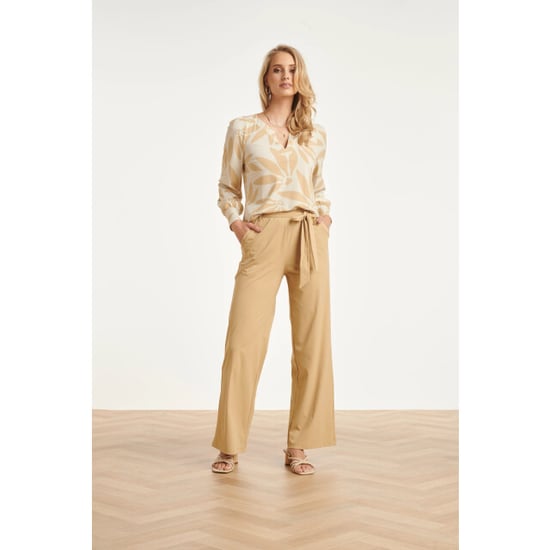 Smashed Lemon Wijde pantalon in comfortabele travelstof met strikceintuur | - Image 1