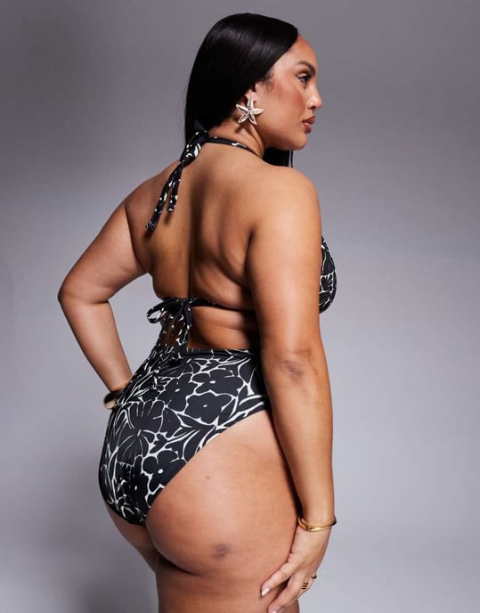 ASOS DESIGN Curve high leg high waist bikini bottom in mono floral - Image 3