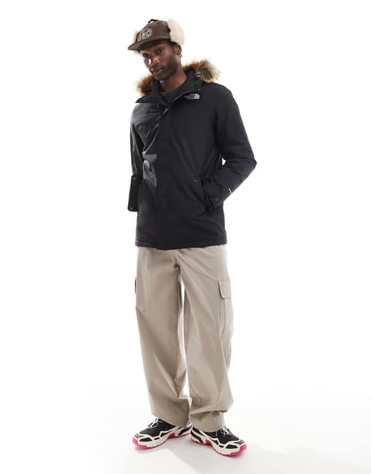 The North Face Zaneck faux fur hooded parka in black - Image 4