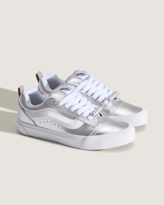 Knu Skool Sneakers - Image 2