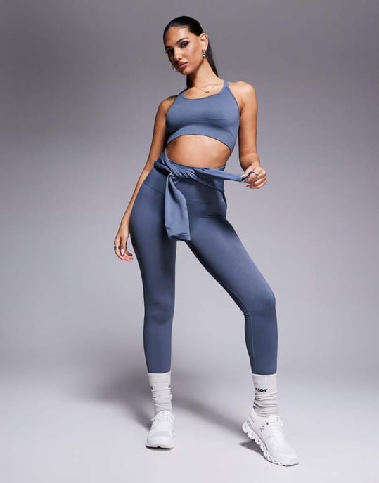 4505 seamless multi strap medium support sports bra in slate - Image 2