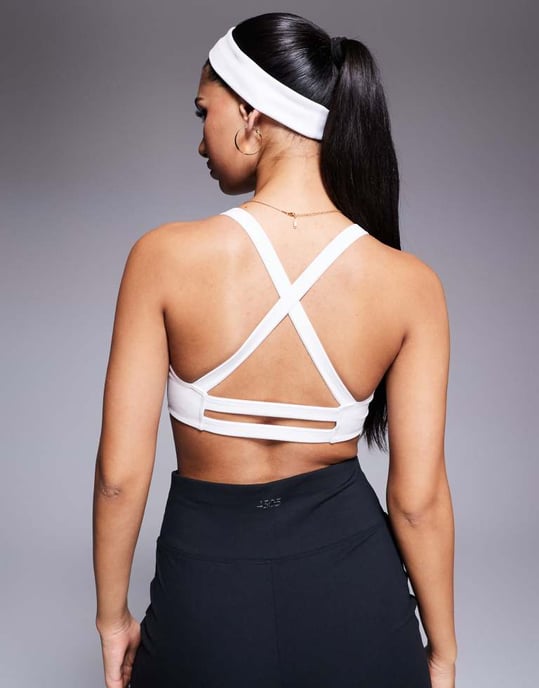 4505 soft touch light support twist front sports bra in white - Image 4