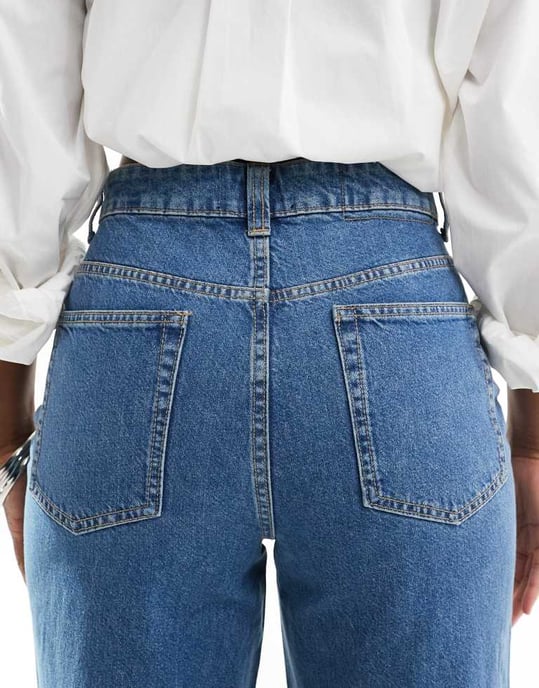 ASOS DESIGN wide leg dad jeans in dark mid blue - Image 4