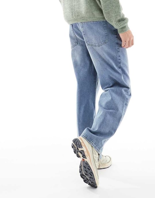 ONLY & SONS loose fit jeans in light blue wash - Image 4