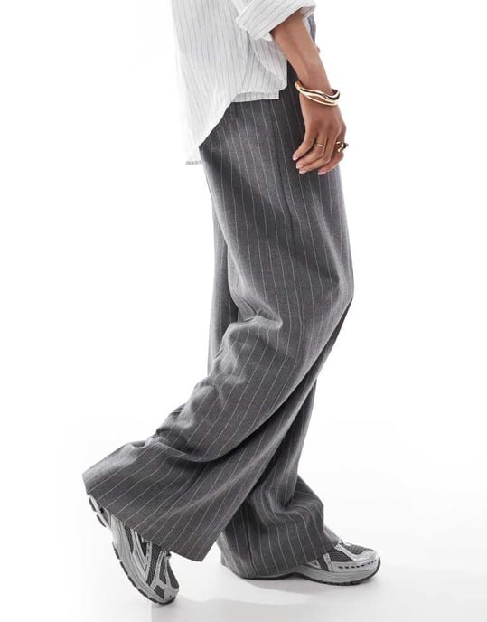 ASOS DESIGN Tall relaxed dad trousers with 5 pocket detail in grey stripe - Image 4