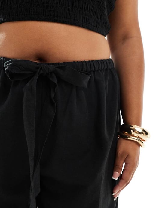 ASOS DESIGN Curve Isabel mix and match linen look tie waist beach trouser in black - Image 3