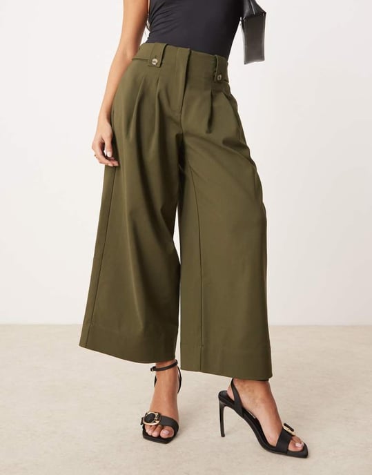 ASOS DESIGN Petite cropped adjustable tab waist trousers in olive - Image 2