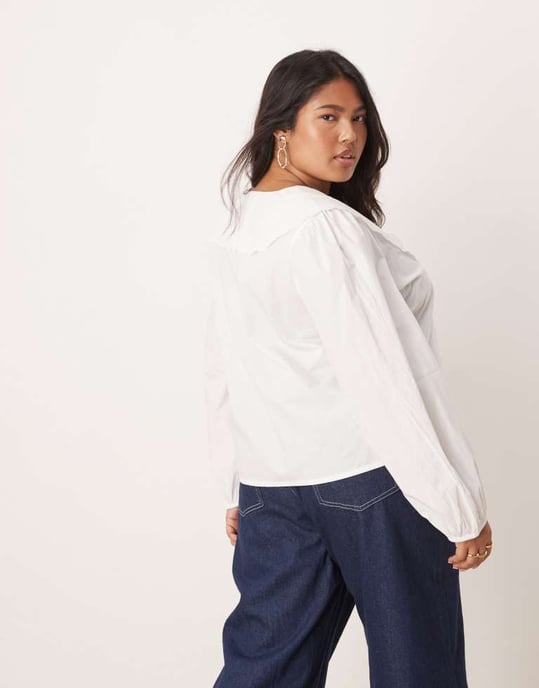 Nobody's Child Plus Birdie blouse with scallop collar in white - Image 2