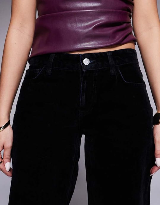 ASOS DESIGN flocked low rise slim jean in black - Image 4