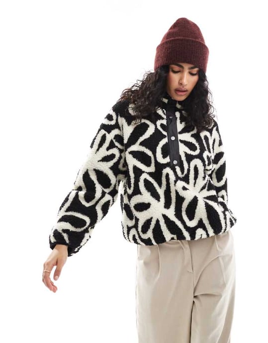 ONLY button down borg fleece in white floral - Image 1