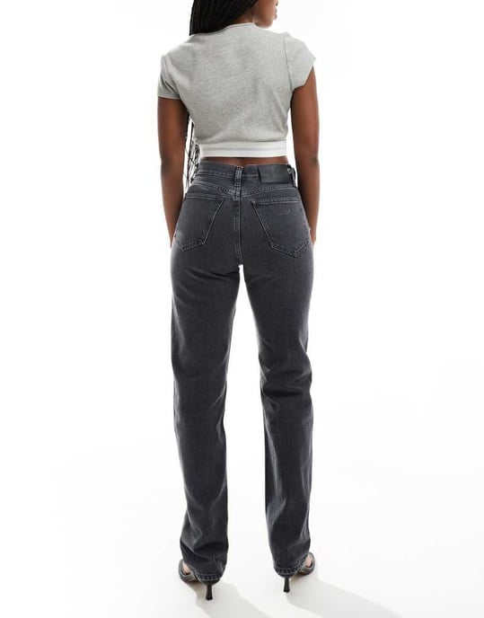 Calvin Klein Jeans high rise straight jeans in washed grey - - Image 2