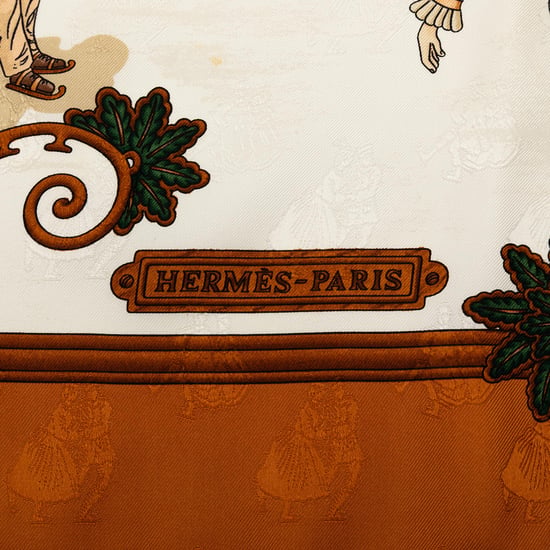 Pre-owned Joies D Hiver Silk Scarf - Image 3