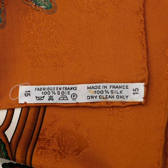 Pre-owned Joies D Hiver Silk Scarf - Image 4