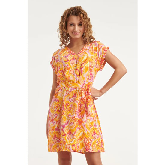 Smashed Lemon Korte jurk met ceintuur en oranje-roze paisley print | - Image 3