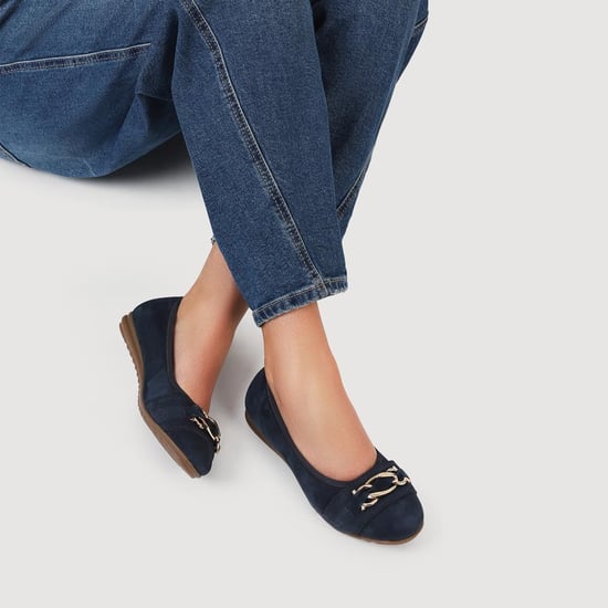 Jones Bootmaker Yvette Leather Wide-Fit Ballet Pumps - Image 5