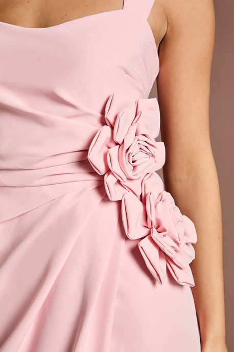 Corsage Pleated Pencil Dress - Image 4