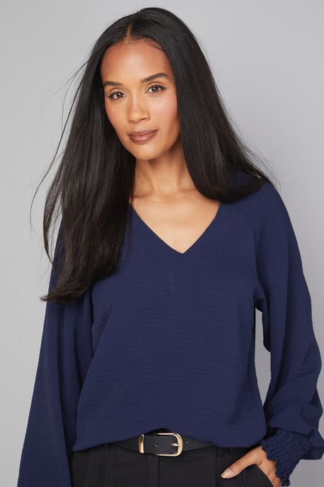 Woven Shirred Cuff Overhead Shirt - Image 4