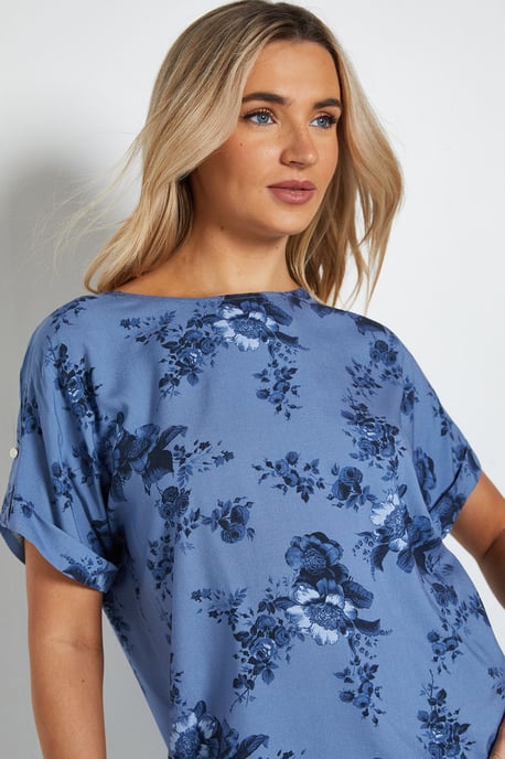 Blue Floral Printed Roll Sleeve Blouse - Image 4