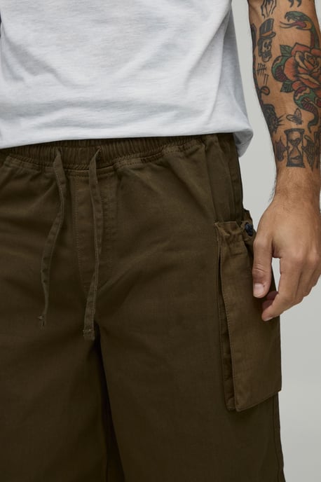 Baggy Fit Elasticated Bellow Pocket Cargo Trousers - Image 3