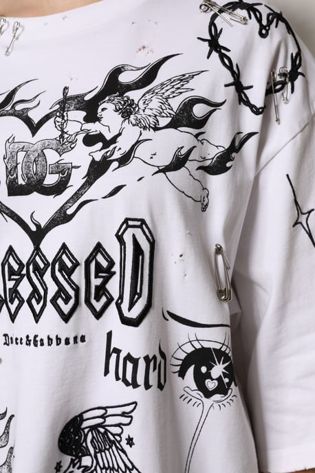 Veiligheidsnaald Graphic T-shirt - Image 5