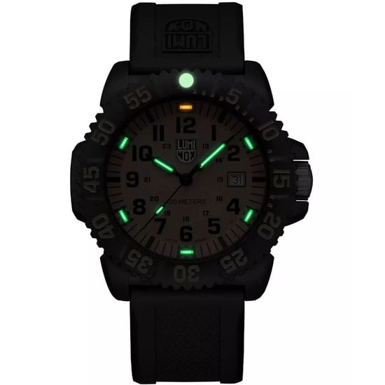 Luminox Zwarte Kunststof Sporthorloge - Image 2