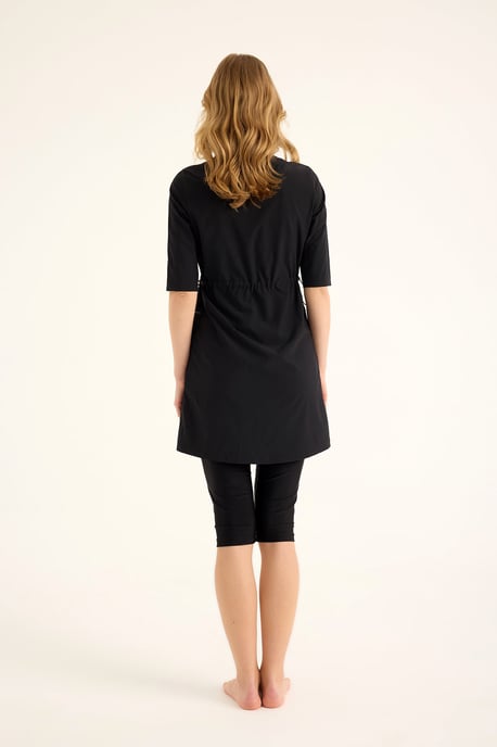 Marina Black Modest Halvtäckande Baddräkt - Image 5