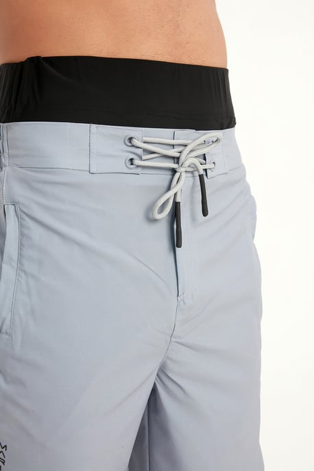 Marina Grey Modest Badshorts för män - Image 6