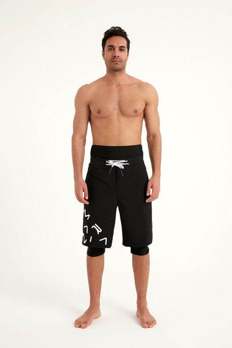 Marina Black Modest Badshorts för män - Image 3