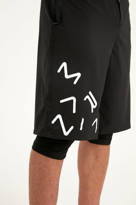 Marina Black Modest Badshorts för män - Image 4