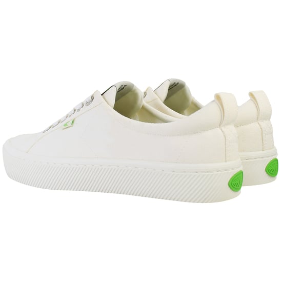 Cariuma OCA Unisex White Plimsolls - Image 3