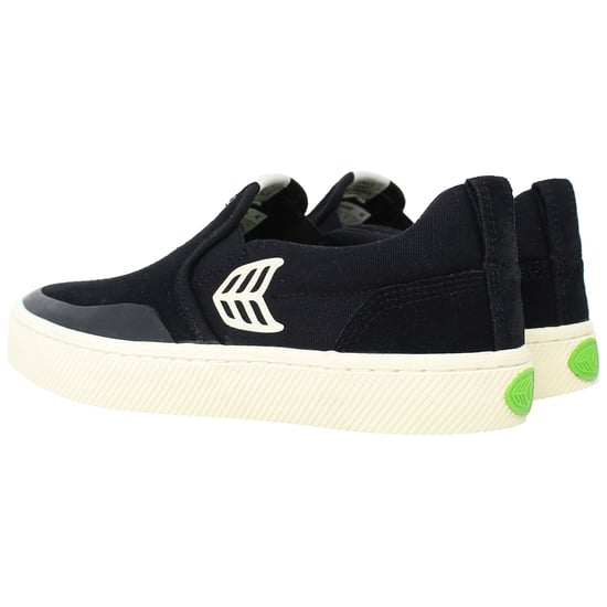 Cariuma Pro Unisex Black Plimsolls - Image 3