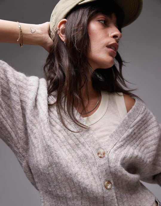Topshop knitted ovoid sleeve v-neck cardigan in oat - Image 3