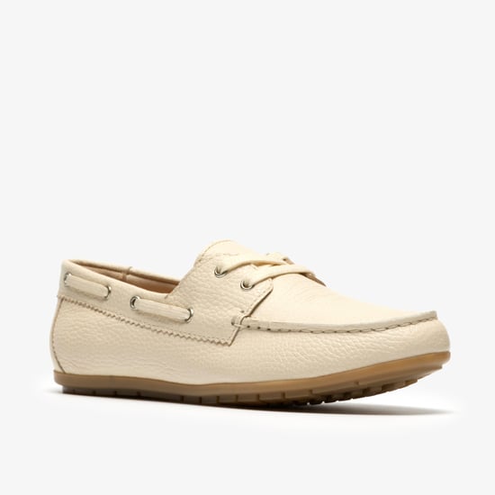 Elliotte Boat Cream Leather Shoes - Image 4