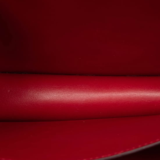 Pre-owned Medium Calfskin Classic Box - Image 4