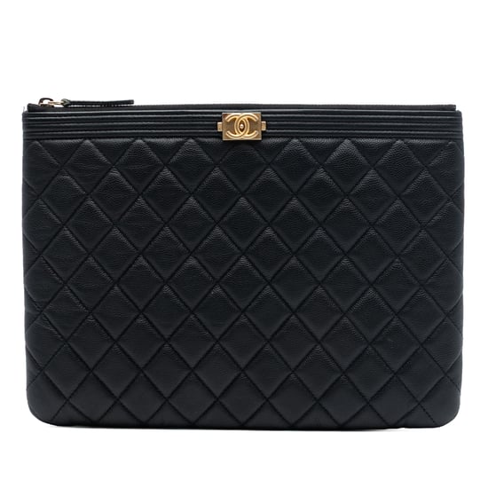 Begagnad Medium Quiltad Caviar Boy O Väska Clutch - Image 1