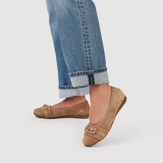 Jones Bootmaker Yvette Leather Wide-Fit Ballet Pumps - Image 5
